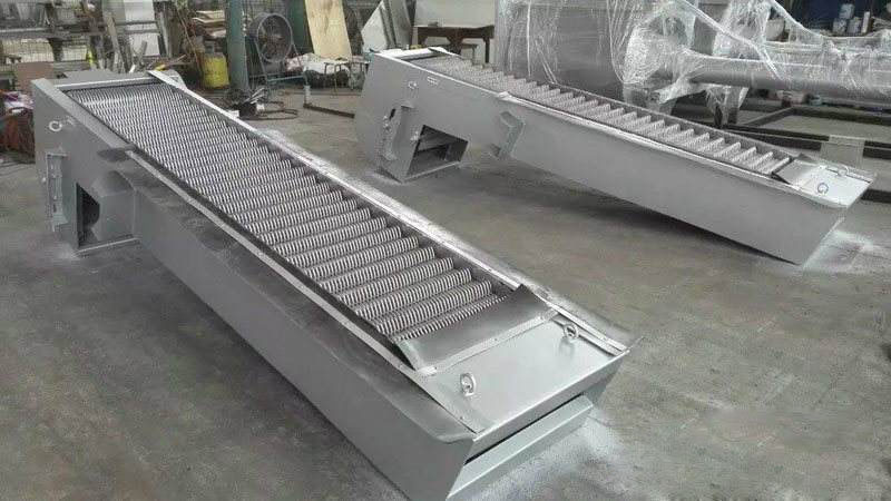 回轉式耙齒清污機